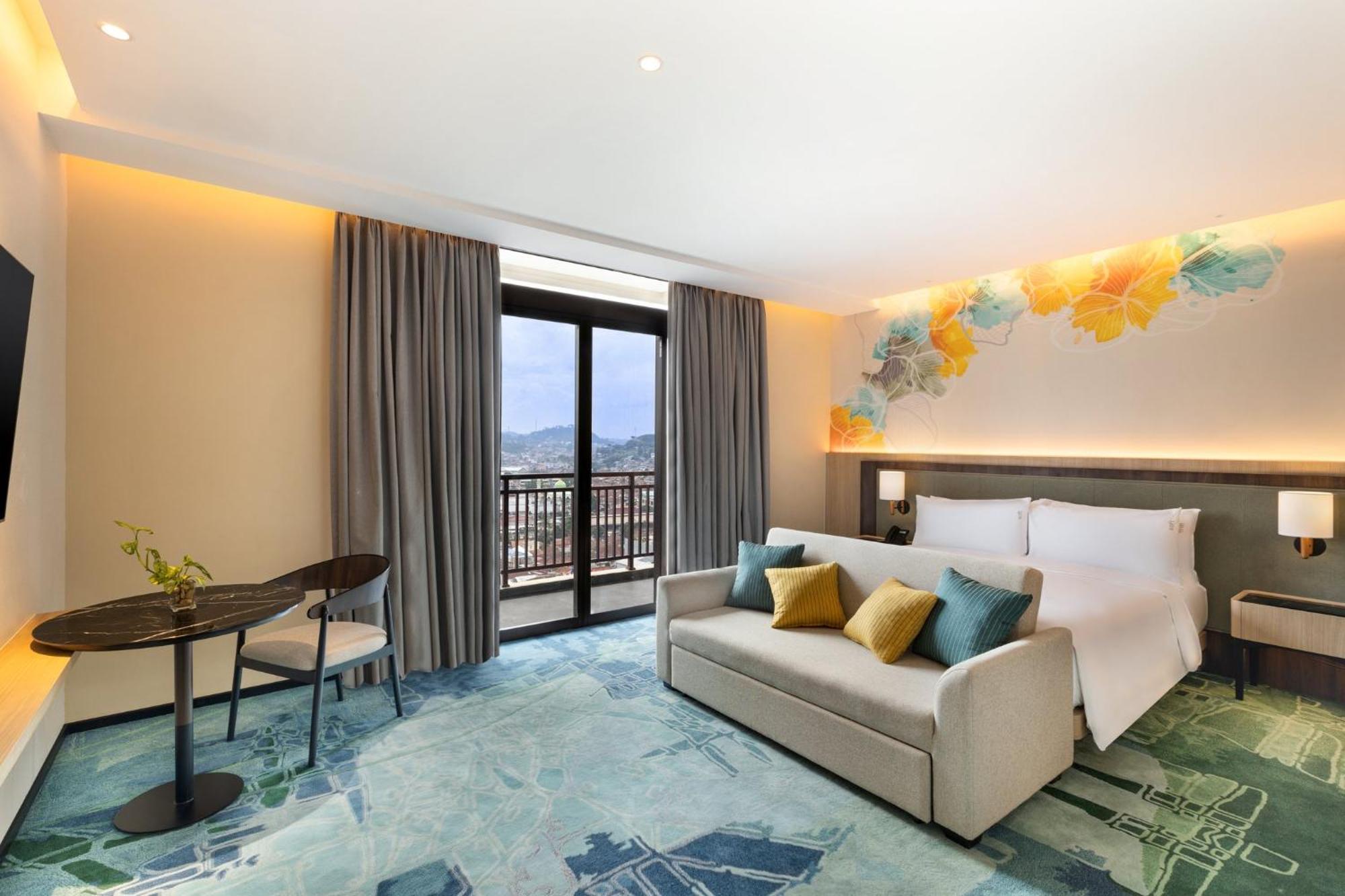 Holiday Inn Lampung Bukit Randu By Ihg Bandar Lampung Exterior foto